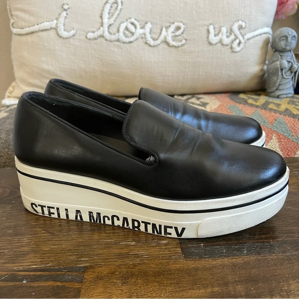 Stella McCartney Black Leather Platform Wedges Logo On Sides EU38 (fits like 7)